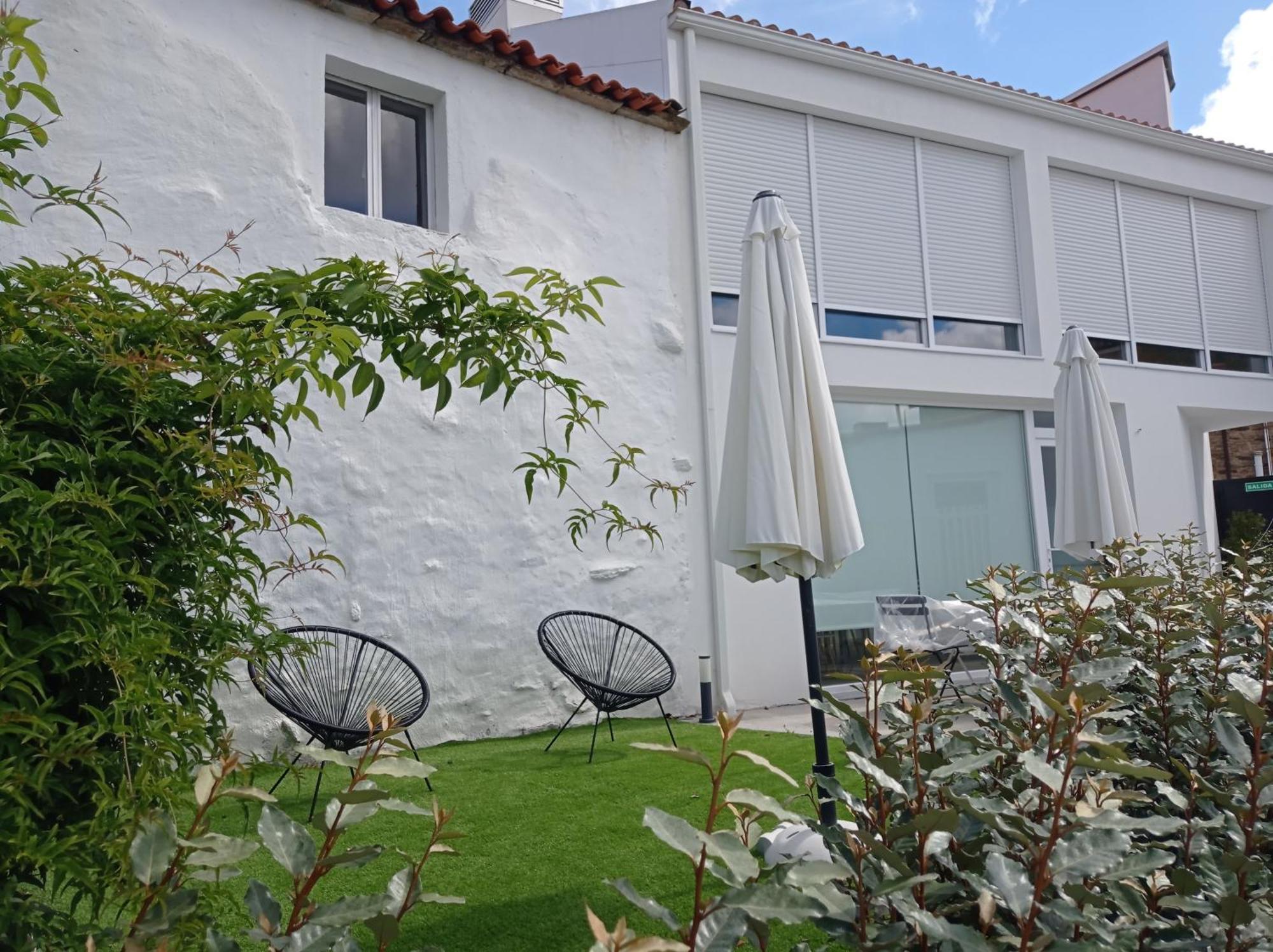 Casas Turisticas Lar Jardin - Parking Privado Santiago de Compostella Buitenkant foto