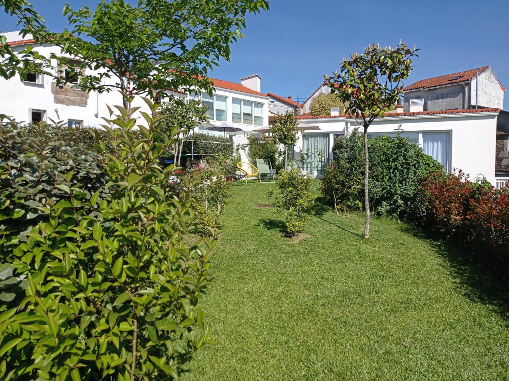 Casas Turisticas Lar Jardin - Parking Privado Santiago de Compostella Buitenkant foto